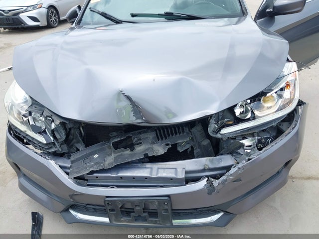 1HGCR2F6XGA013810 Honda k24w1