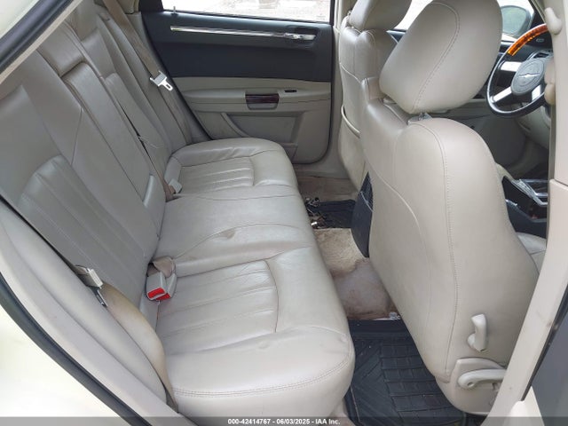 42414767 :رقم المزاد ، 2C3JA63H65H577256 vin ، 2005 Chrysler 300c مزاد بيع