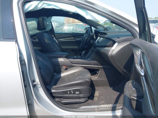 2020 CADILLAC XT5 1GYKNGRSXLZ135794 Photo 4