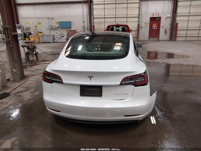 Tesla MODEL 3 2021 5YJ3E1EB8MF995908 Image 15