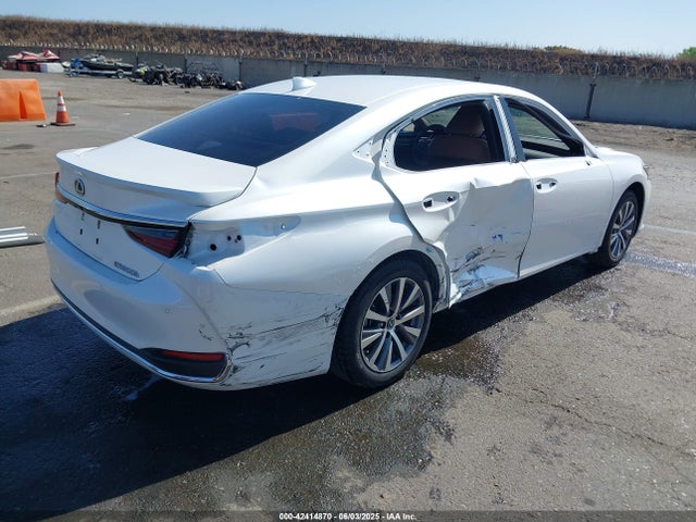 Lexus a25a-fxs, 3nm 2020 58AD21B11LU009802 Image 4