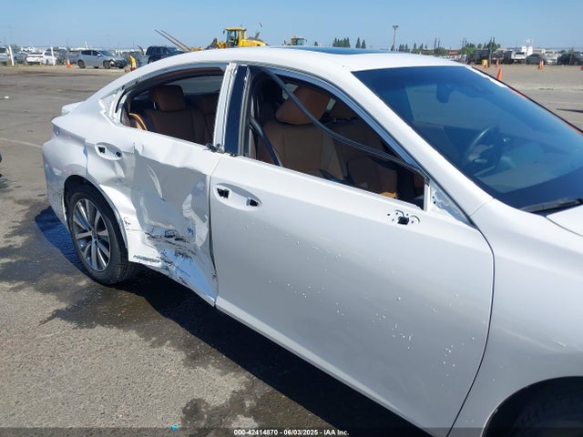 Lexus a25a-fxs, 3nm 2020 58AD21B11LU009802 Image 6