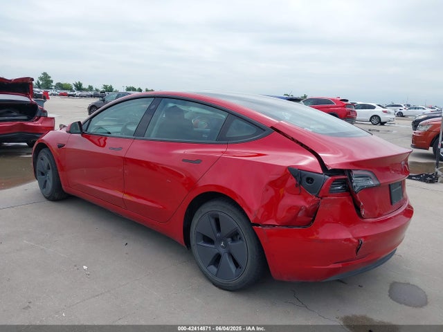 2022 TESLA MODEL 3 5YJ3E1EB2NF267213 Photo 2