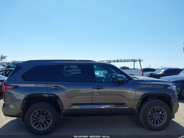 7SVAAAAA3PX001066 Toyota Sequoia Platinum