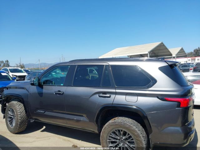 7SVAAAAA3PX001066 Toyota Sequoia Platinum