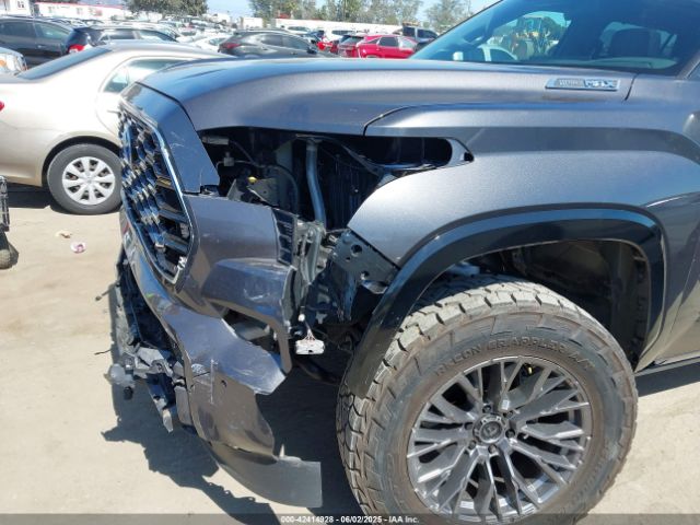 7SVAAAAA3PX001066 Toyota Sequoia Platinum