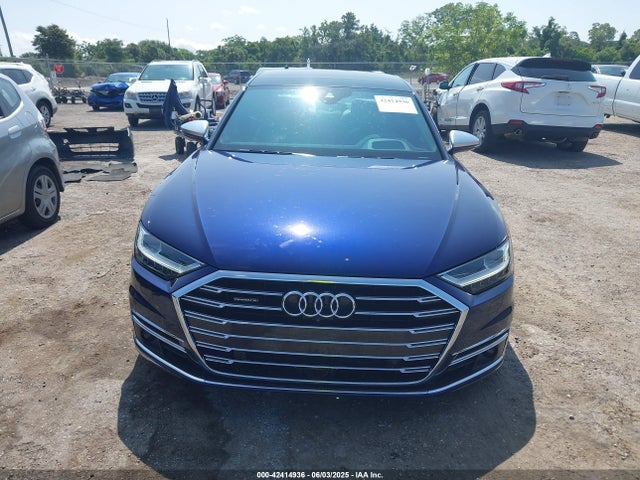 WAU8DAF82KN017394 Audi 2019