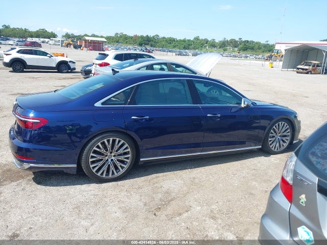 WAU8DAF82KN017394 Audi 2019