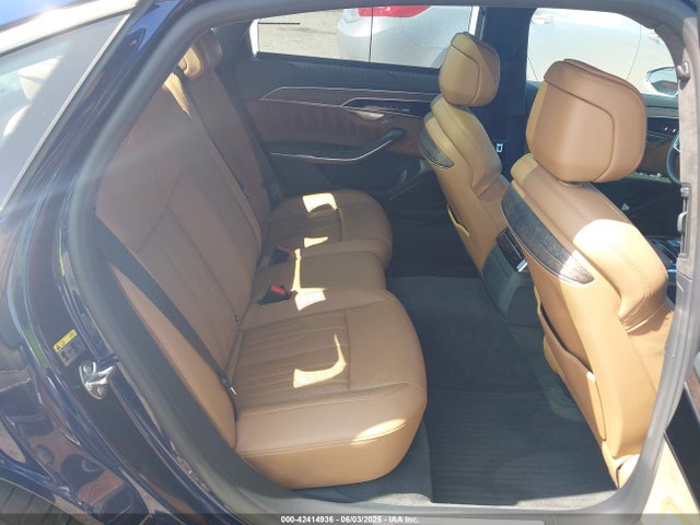 2019 AUDI A8 L WAU8DAF82KN017394 Photo 7