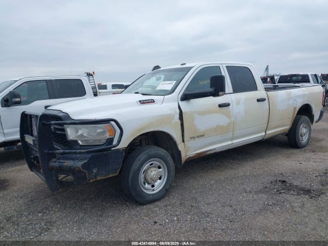 3C6UR5HL4NG130960 RAM 2500 Tradesman  4x4 8' Box
