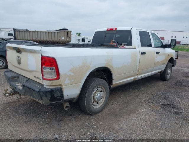 3C6UR5HL4NG130960 RAM 2500 Tradesman  4x4 8' Box
