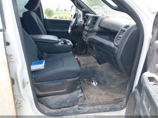 3C6UR5HL4NG130960 RAM 2500 Tradesman  4x4 8' Box