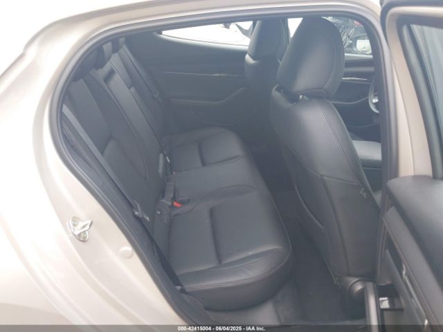 JM1BPAKM7R1722311 Mazda Mazda3 2.5 S Select Sport