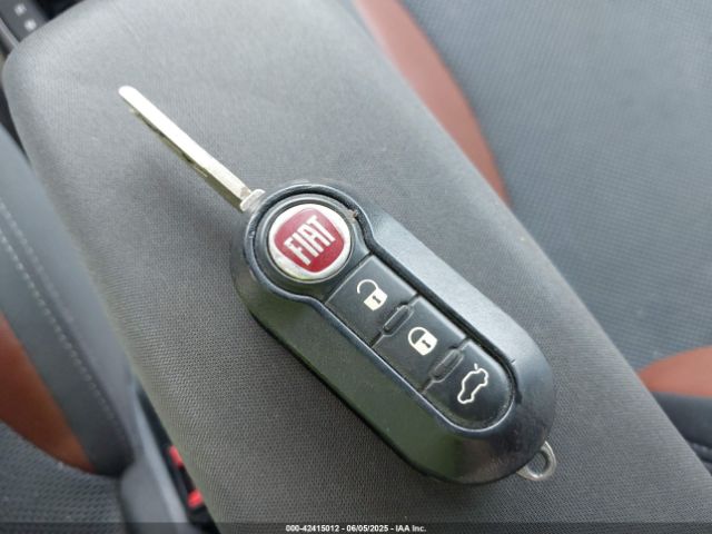 2014 FIAT 500L ZFBCFADH8EZ018575 Photo 10