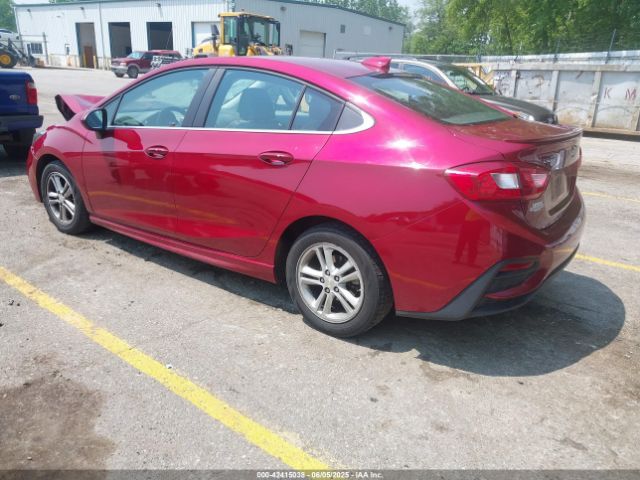 2017 CHEVROLET CRUZE 1G1BE5SM1H7270261 Photo 2