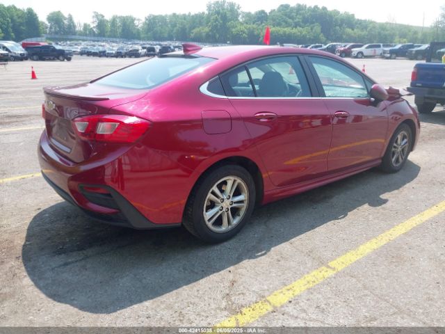 2017 CHEVROLET CRUZE 1G1BE5SM1H7270261 Photo 3
