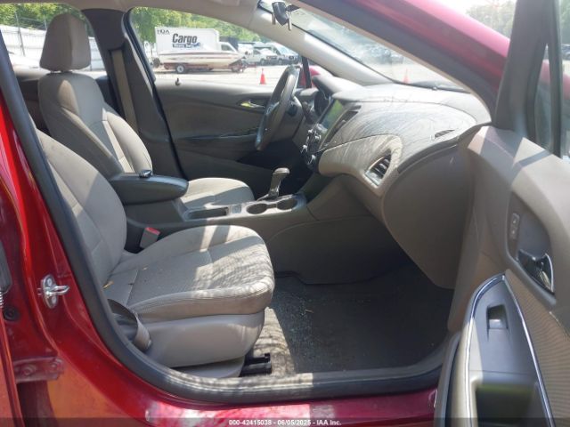 2017 CHEVROLET CRUZE 1G1BE5SM1H7270261 Photo 4