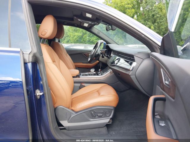 2020 AUDI Q8 WA1EVBF17LD019171 Photo 4