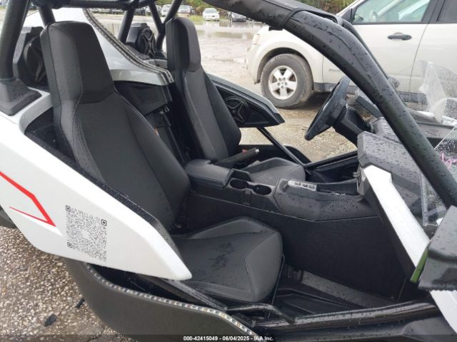 2022 POLARIS SLINGSHOT 57XAAPHD0N8153219 Photo 4
