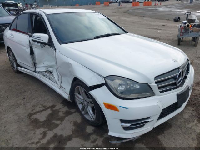 2014 MERCEDES-BENZ C 250 WDDGF4HBXEA914564 Photo 5