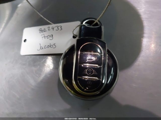 2017 MINI CLUBMAN WMWLN9C39H2E49735 Photo 10