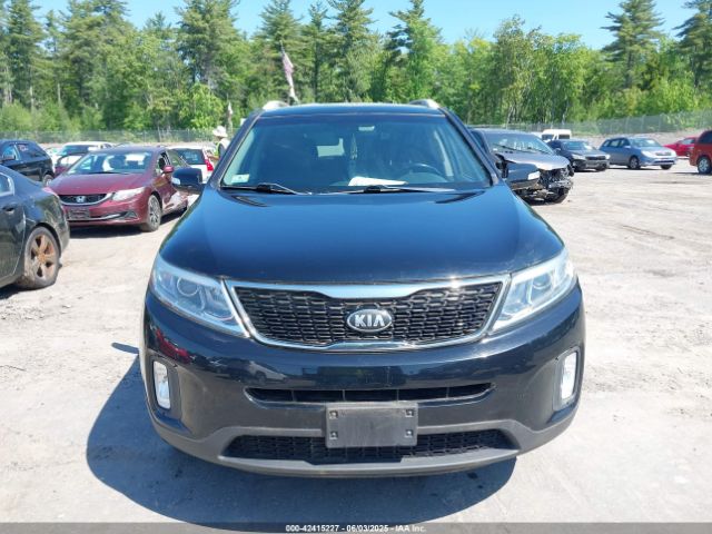 5XYKTCA63FG611714 KIA SORENTO LX