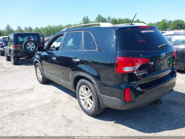 5XYKTCA63FG611714 KIA SORENTO LX