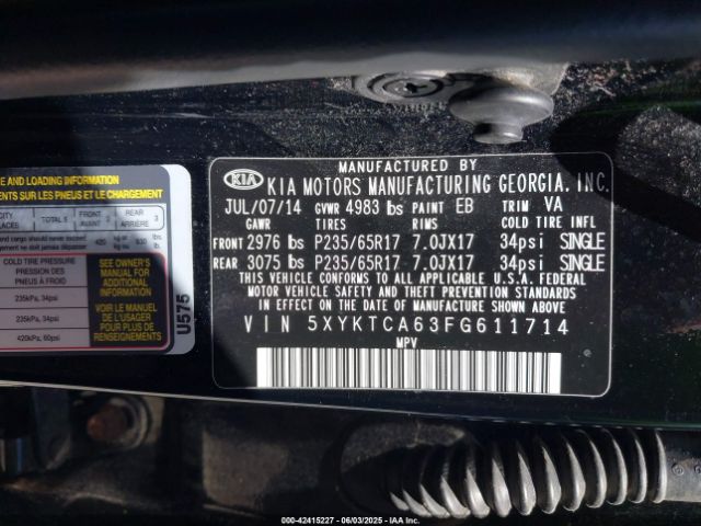 5XYKTCA63FG611714 KIA SORENTO LX