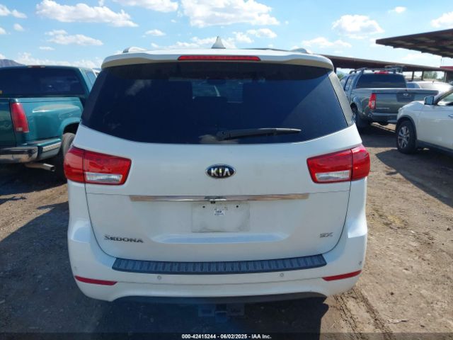 KNDMC5C14G6125570 KIA Sedona Sx