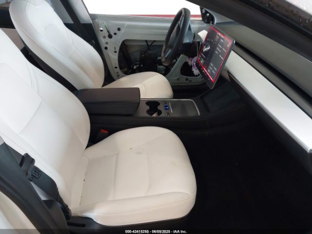 2021 TESLA MODEL 3 5YJ3E1EB9MF903382 Photo 4