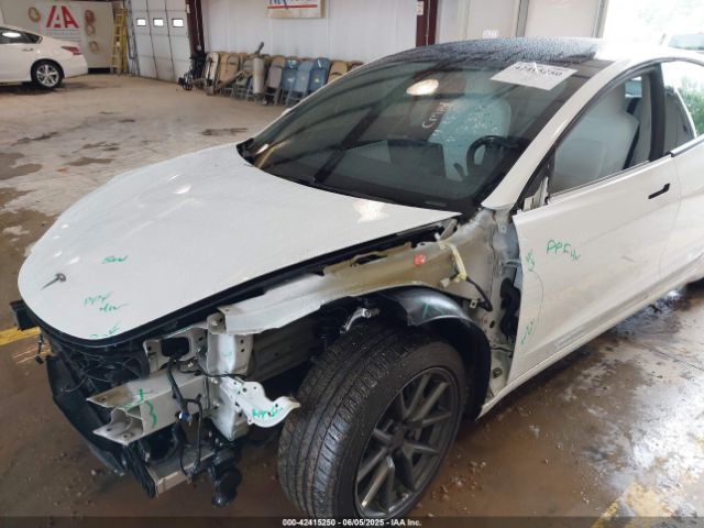 2021 TESLA MODEL 3 5YJ3E1EB9MF903382 Photo 5