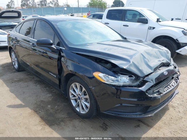 2017 3FA6P0LU1HR280078 main image