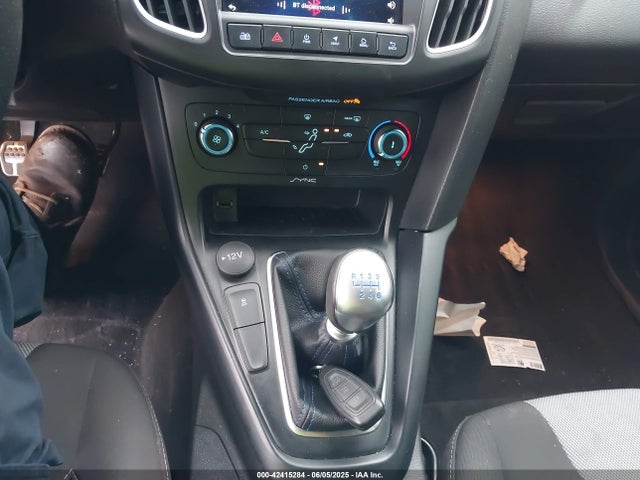 1FADP3L9XJL244995 Ford 2.0l gtdi