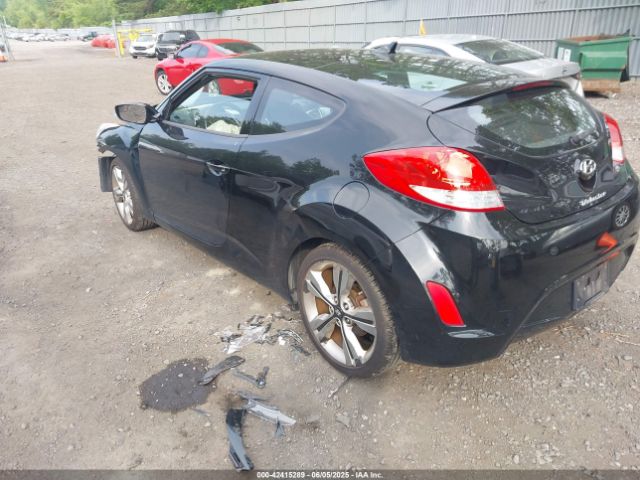 2016 HYUNDAI VELOSTER KMHTC6ADXGU252572 Photo 2