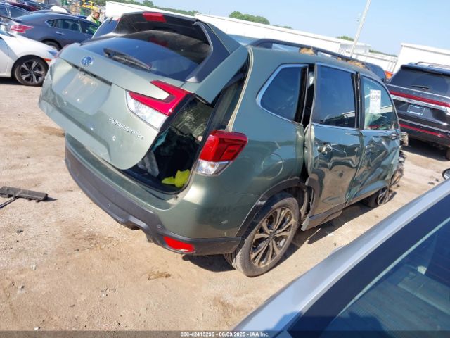 2021 SUBARU FORESTER JF2SKAUC0MH432299 Photo 3