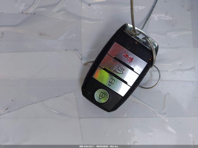 5XYKU4A79EG518626 KIA Sorento Ex V6