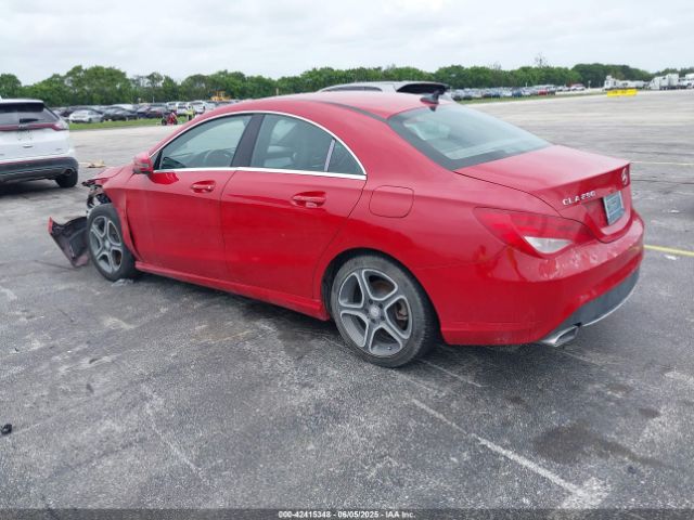 2014 MERCEDES-BENZ CLA 250 WDDSJ4EB9EN064724 Photo 2