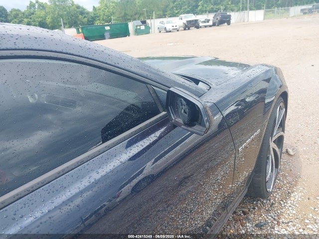 2G1FA1E3XE9155693 Chevrolet lfx