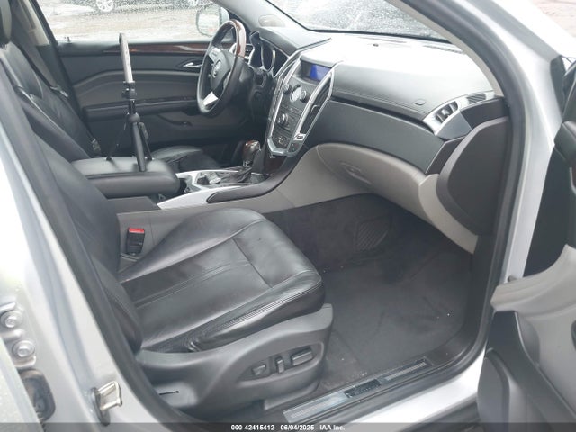 2010 CADILLAC SRX 3GYFNAEY0AS610856 Photo 4