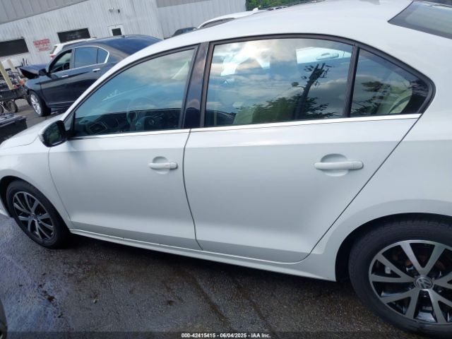 3VWDB7AJ6HM360388 Volkswagen Jetta 1.4t Se