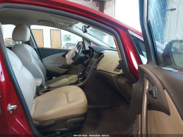 1G4PP5SK0F4150631 Buick lea