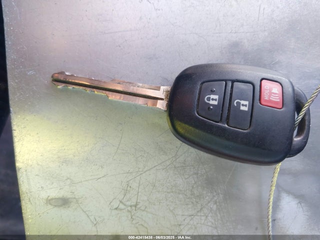JTDKDTB37G1130576 Toyota 1nz-fxe+1lm