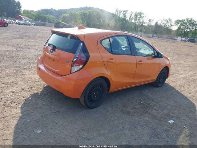 JTDKDTB37G1130576 Toyota 1nz-fxe+1lm