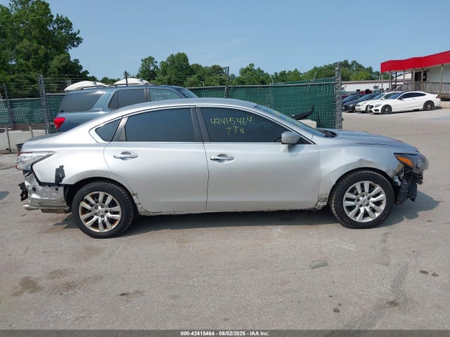1N4AL3AP0HC182825 Nissan Altima 2.5 S