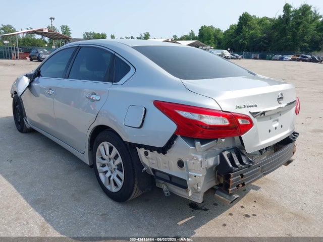 1N4AL3AP0HC182825 Nissan Altima 2.5 S