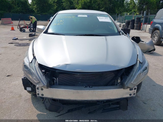1N4AL3AP0HC182825 Nissan Altima 2.5 S
