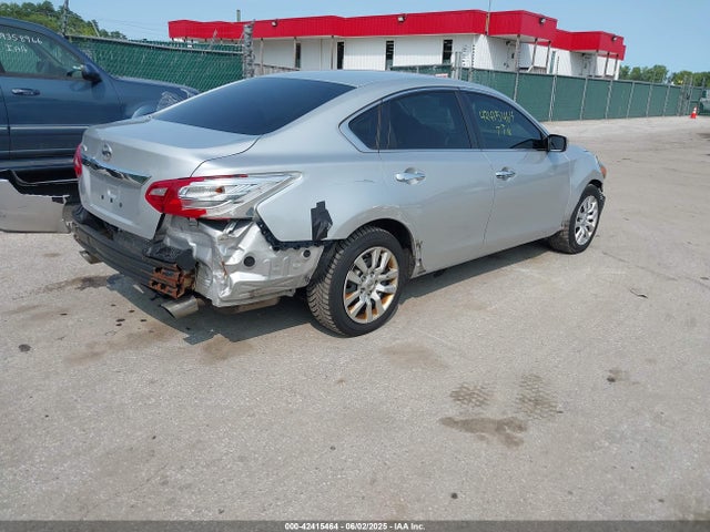 1N4AL3AP0HC182825 Nissan Altima 2.5 S