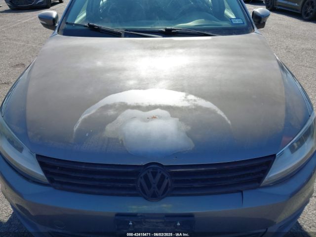 3VWD17AJ3EM285227 Volkswagen Jetta 1.8t Se