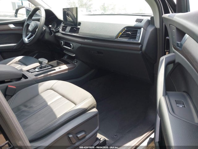 2024 AUDI Q5 WA1ABAFY8R2013737 Photo 4