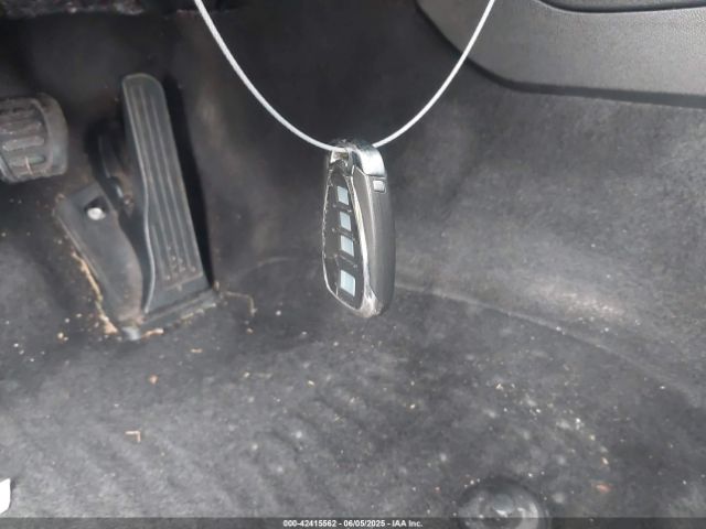 2020 CHEVROLET CAMARO 1G1FE1R74L0101203 Photo 10